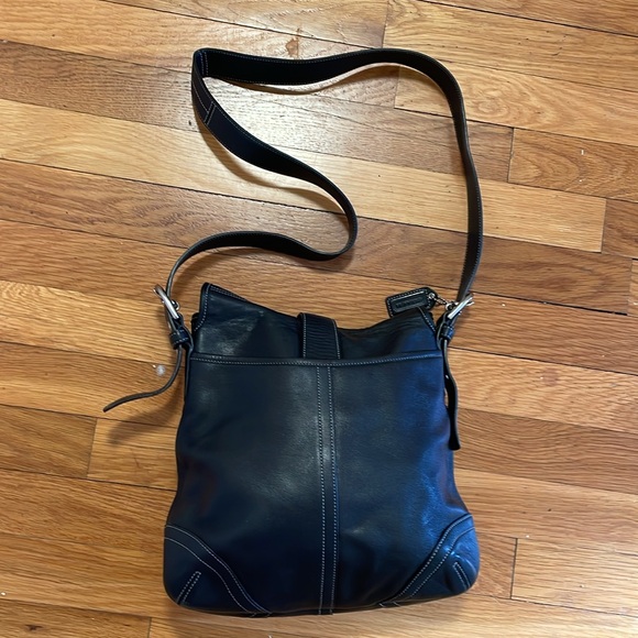 Vintage Coach Soho Leather Shoulder Hobo
Crossbody Bag-Black - Picture 2 of 11